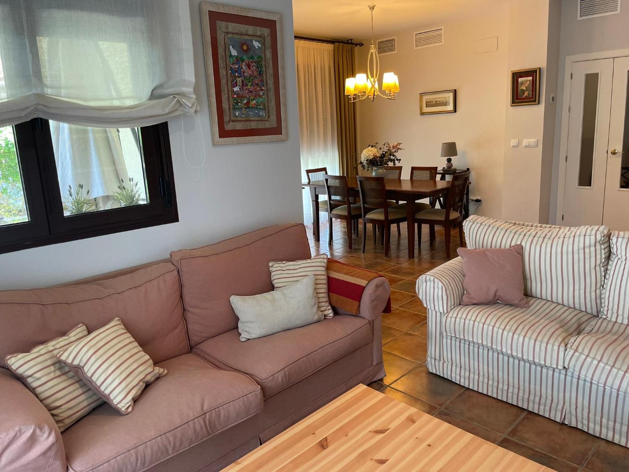 Вилла Casa En Ruta De La Plata Con Piscina Comunitaria Гильена Экстерьер фото